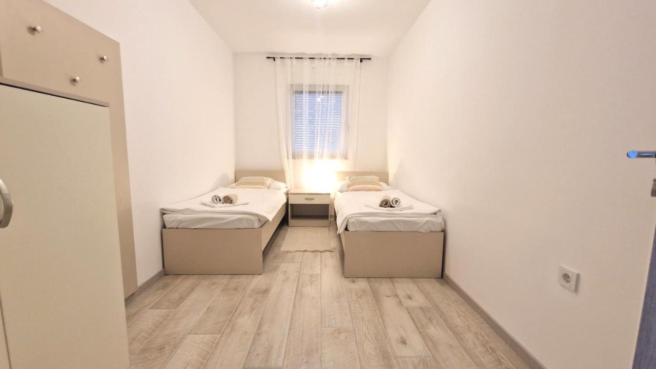 Apartment Lana Đảo Krk Ngoại thất bức ảnh